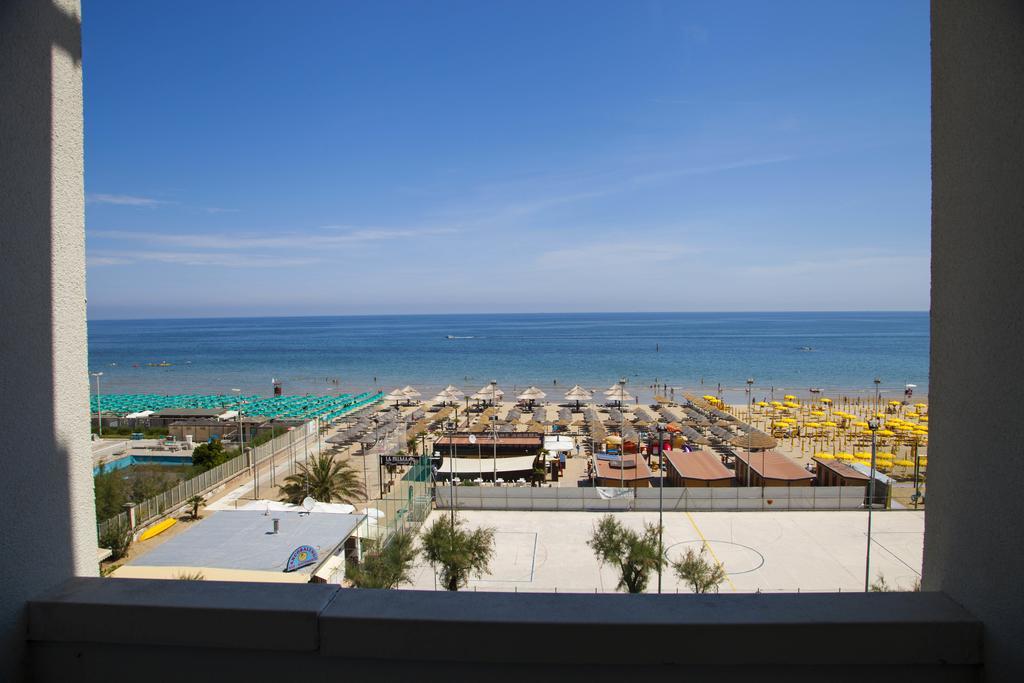 Hotel Mare Pesaro Dış mekan fotoğraf